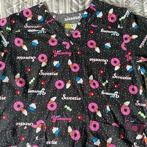 Nursing scrub top
